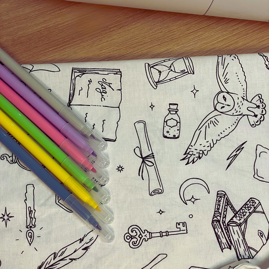 🧙‍♂️ Set de table à colorier – Motif Sorcier – Lavable et réutilisable