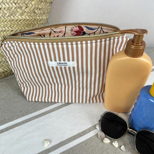 Trousse de plage Collioure — Collection Hors Service